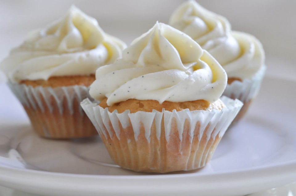 vanilla bean cupcakes