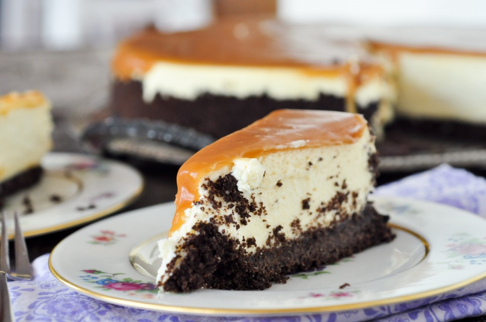 Irish Cream Caramel Cheesecake