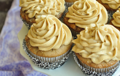 Vintage Spice Cupcakes with Molasses Buttercream