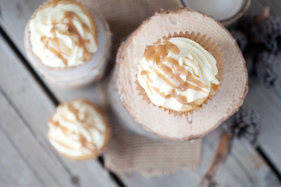 Hot Buttered Rum Cupcakes | FoodsOfOurLives.com
