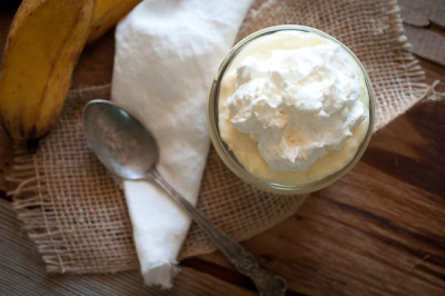Banana Cream Pots | FoodsOfOurLives.com